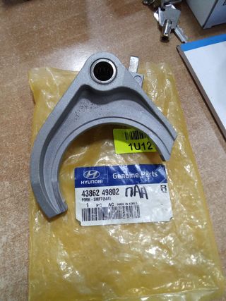 Horquilla 5/marcha atras h1/terracan 43862 49802