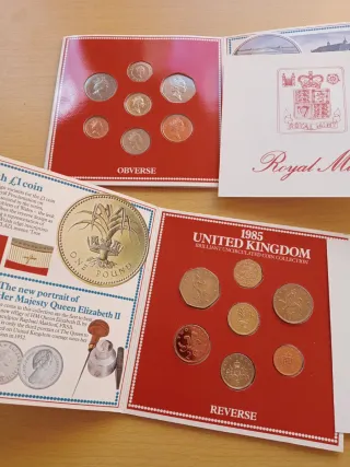 2 Estuches Monedas Reino Unido 1985