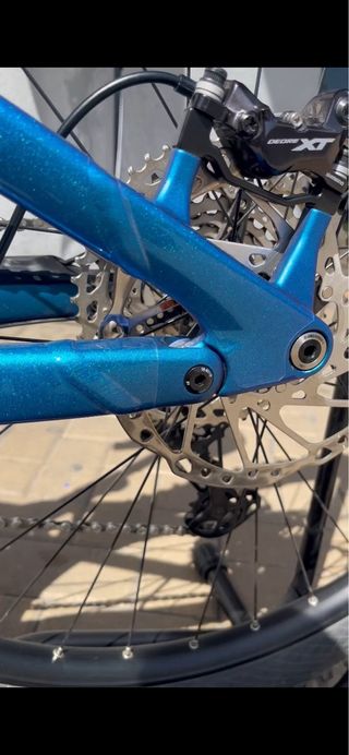 Instalador vinilos protectores bicicletas