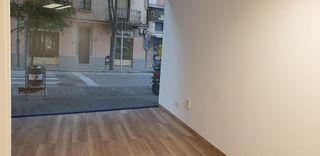 Local comercial en alquiler en Creu de la Mà - Rally sud en Figueres