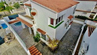 Chalet en venta en Empuriabrava en Castelló d´Empúries