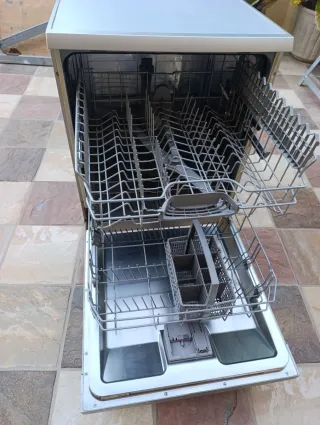 Lavavajillas Bosch SilencePlus para piezas