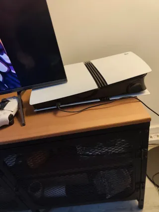 PlayStation 5 Pro 2TB Blanca - 1 Mes Uso