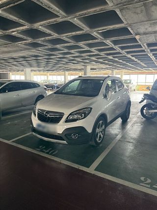 Garaje en venta en Pedró en Cornellà de Llobregat