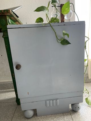 Mesa Auxiliar Vintage Gris y Verde
