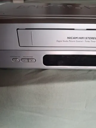 Reproductor VHS Philips VR 550