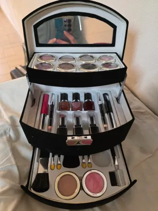 Bauletto porta trucchi nero