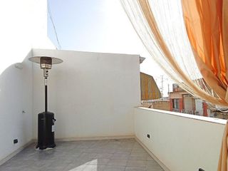 Ático en venta en Carolinas Bajas en Alicante