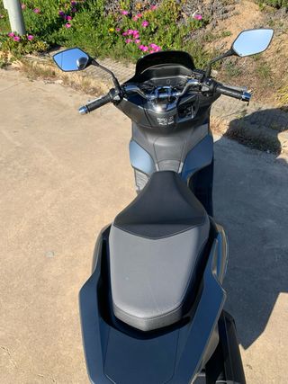 Honda PCX Maxi Scooter Azul/Gris