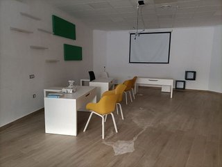 Local comercial en alquiler en Plaza Castelar - Mercado Central en Elda
