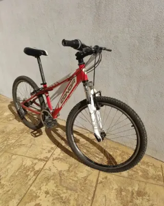 Bicicleta Cadete Roja