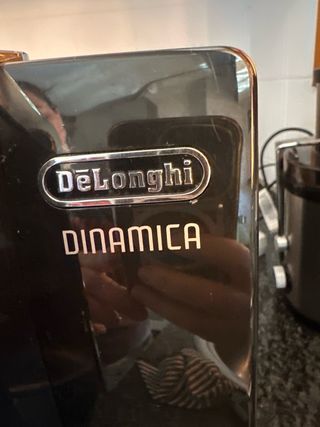 Cafetera Superautomática DeLonghi Dinamica