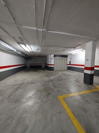 Garaje en venta en La Constitución - Canaleta en Mislata