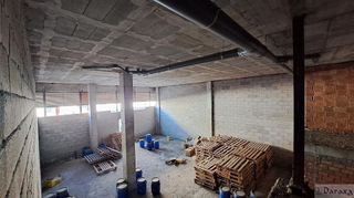 Local comercial en venta en San Miguel en Armilla