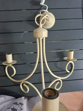 Lámpara de techo beige metal