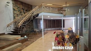 Local comercial en venta en Boiro