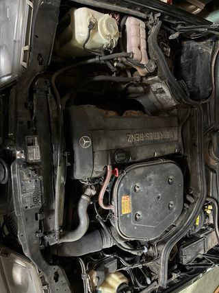 Mercedes-Benz Clase E coupe 24v