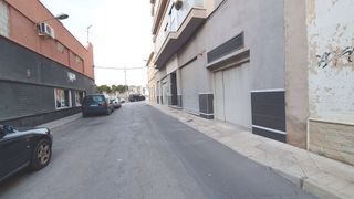 Garaje en venta en Petrer