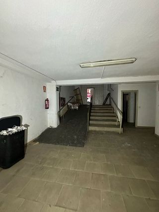 Local comercial en venta en Vallobín - La Florida en Oviedo