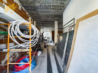 Local comercial en venta en Pintores-Ferial en Parla