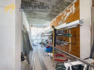 Local comercial en venta en Pintores-Ferial en Parla