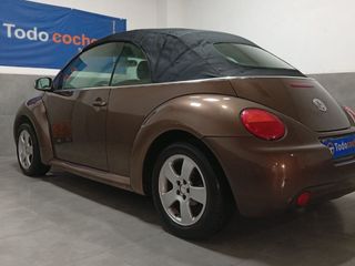 VOLKSWAGEN New Beetle 1.9 TDI 100CV Cabriolet