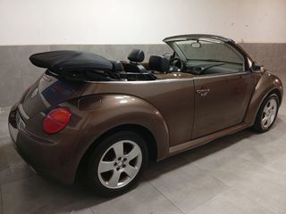 VOLKSWAGEN New Beetle 1.9 TDI 100CV Cabriolet