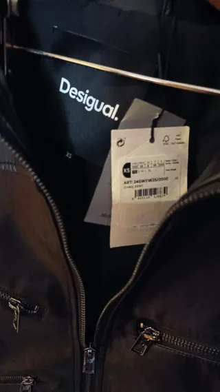 Chaqueta Desigual Talla XS Negra