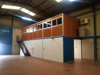 Nave industrial en venta en Viator