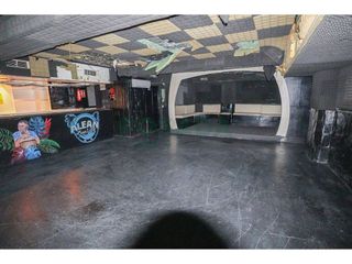 Local comercial en venta en Areal – Zona Centro en Vigo