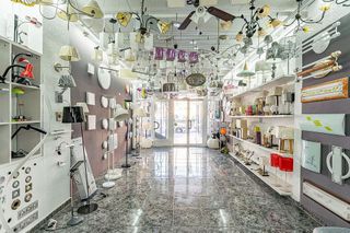 Local comercial en venta en Zona Concordia en Burjassot