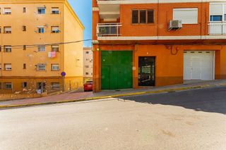 Local comercial en venta en Zona Concordia en Burjassot