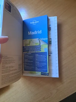 Lonely Planet Madrid (Travel Guide) (Spanish Ed...