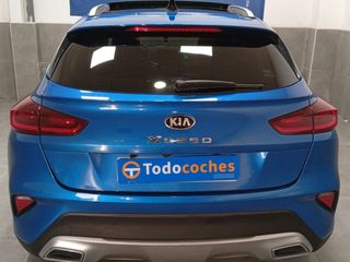 KIA XCeed 1.0 TGDi Emotion 88kW 120CV