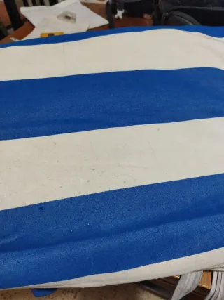 Toldo de loneta rayas blanco y azul