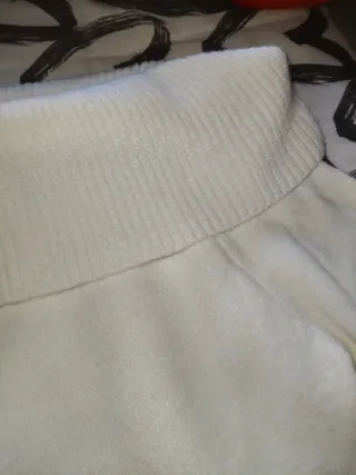 Jersey cuello vuelto blanco