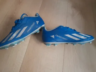 26#Botas de fútbol Adidas Talla 38 2/3