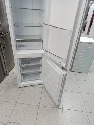 NEVERA MIDEA COMBI CON GARANTÍA