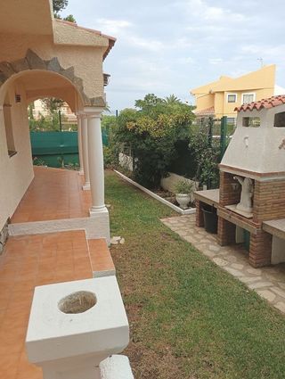 Chalet en venta en Miami Platja - Miami Playa en Mont-Roig del Camp