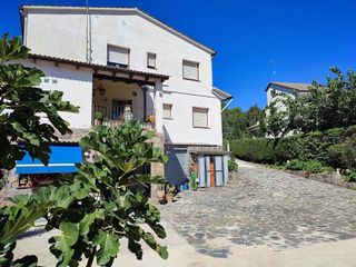 Casa en venta en Vidreres