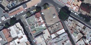 Terreno en venta en Centro - La Vega Alta en Arrecife