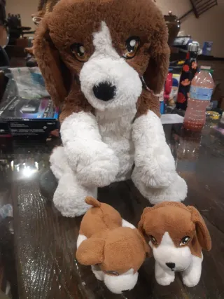 Peluche perrita con 2 bebés