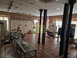 Local comercial en venta en Centro en Ferrol