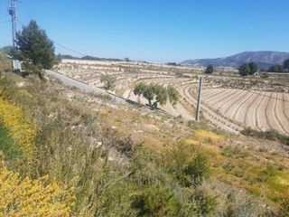 Terreno en venta en Teulada Pueblo en Teulada