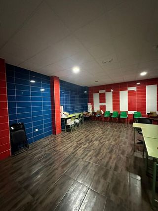 Local comercial en venta en Don Benito