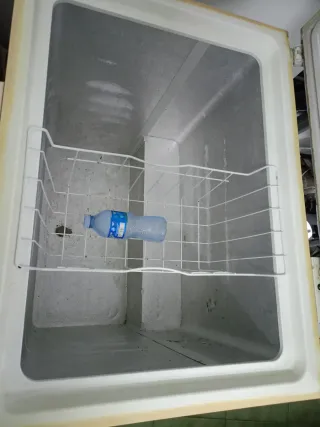 Congelador arcón blanco