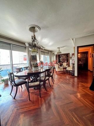 Piso en venta en Centro en Ourense