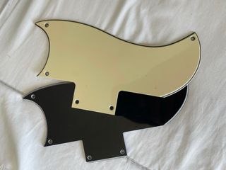 Epiphone SG Standard 61 Maestro Vibrola Vintage Ch