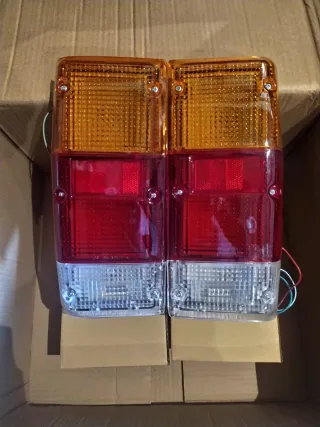 Pareja Pilotos Nissan Patrol 160