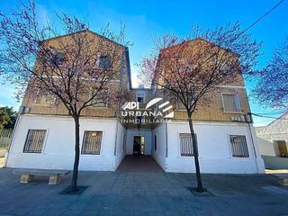 Piso en venta en Nueva Carteya